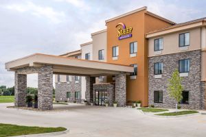 Image of Sleep Inn & Suites West Des Moines near Jordan Creek