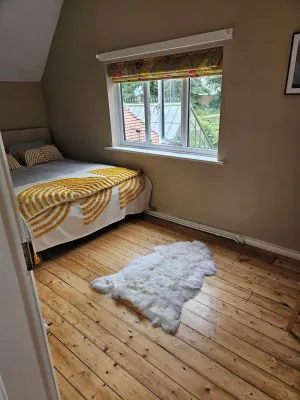 Image of Cosy Cottage Retreat Next to Famous White Horse!