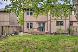Image of Pet Friendly Anchorage Retreat with Deck and Yard