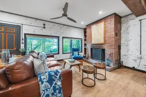 Image of Peaceful Lakefront Getaway On Cayuga Lake 4 Bedroom Cottage