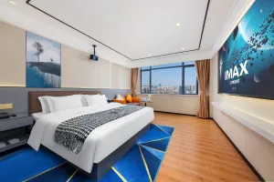 Image of Xinghe Yuezhi S Hotel to Guangzhou Yuexiu Park Railway Station Subway station -Conference CenterBaima Clothing City Flagship Store--Reputation Preferred