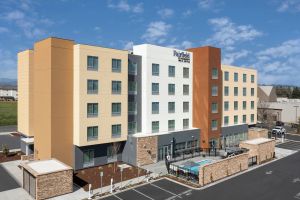 Image of Fairfield Inn & Suites by Marriott Santa Rosa Rohnert Park