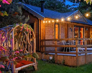 Image of Owl Lodge With Hot Tub and Massage Treatments