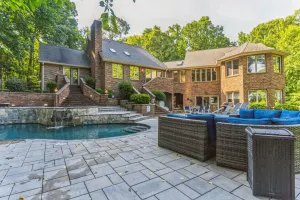 Image of Luxurious Private Lakefront Paradise 5 Bedroom Home by RedAwning