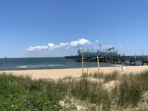 Image of Beachfront Cottage Best Location In Ocean View! 2 Bedroom Cottage by RedAwning