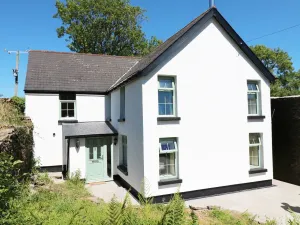 Image of Ty Ffarm at Gellilwch