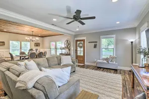 Image of Historic and Fully Renovated Waxahachie Home!