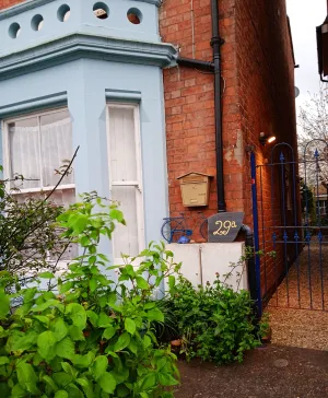 Image of Captivating 2-bed Hideaway Apartment in Gloucester