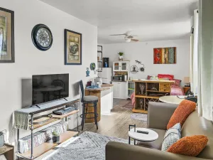 Image of Quaint Monument Retreat Studio