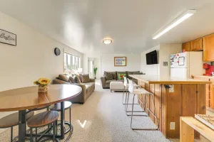 Image of Cozy Apt Less Than 1 Mi Near Lake Huron and Mackinac Island!