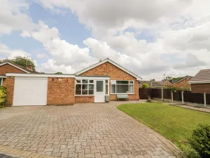 Image of Lynsted Lodge