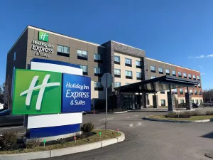 Image of Holiday Inn Express & Suites - Boston South - Randolph by IHG