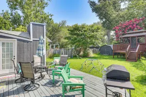 Image of Fish, Swim & Boat: Colonial Beach Bungalow