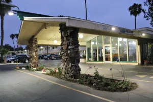 Image of Valli Hi Motel
