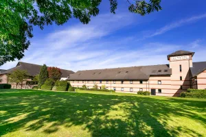 Image of Cedar Court Wakefield