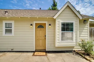 Image of Cozy Shenandoah Home Less Than 2 Mi to The Woodlands Mall!