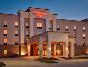 Image of Hampton Inn Omaha/West Dodge Road, Old Mill