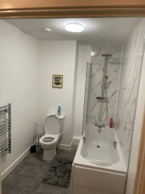 Image of Remarkable 2-bed Apartment in Wolverhampton