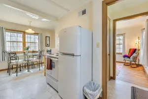 Image of Walk to Iowa State University: Pet-friendly Apt!