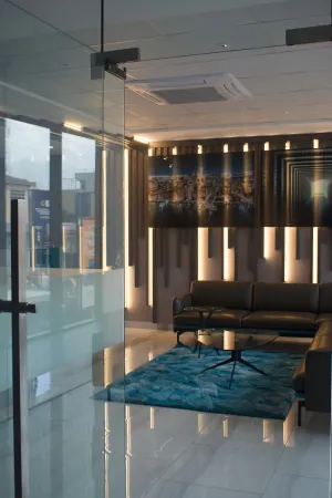 Image of Bankable Roomzzz