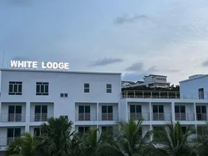 Image of White Lodge