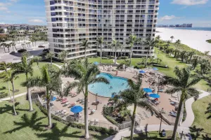 Image of South Seas Tower 4-704