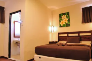 Image of Bemo Corner Guest House