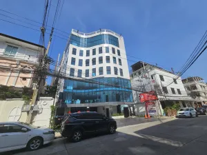 Image of โรงแรมแอเรียเพลส สาทร (AREA Place)