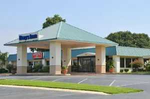 Image of Days Inn by Wyndham Forrest City