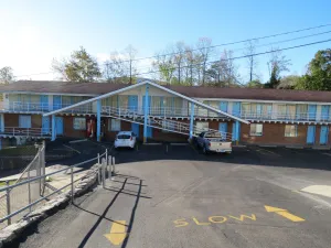 Image of Boone Trail Inn
