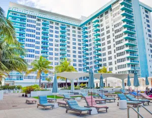 Image of Seacoast Suites on Miami Beach