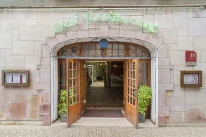 Image of Hostellerie des Trois Pigeons, Paray-le-Monial