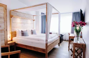 Image of Eyja Guldsmeden Hotel