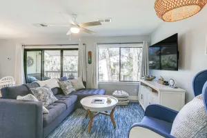 Image of Walk to Coligny Beach Tropical Hilton Head Condo