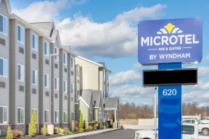 Image of Microtel Inn & Suites by Wyndham Cadiz