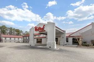 Image of Red Roof Inn & Suites Newport News