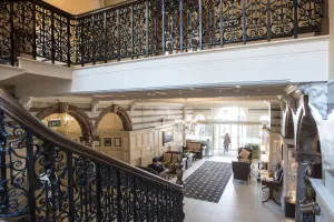 Image of Crown & Mitre Hotel