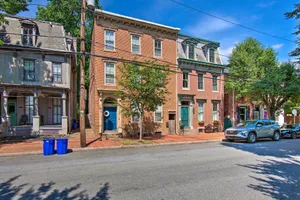 Image of 1 Mi to Dtwn Historic Harrisburg Home