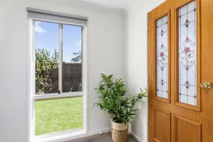 Image of 2 Bedroom Unit - Close To The Beach - Free Parking - Free WIFI