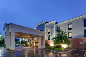 Image of Hampton Inn Auburn