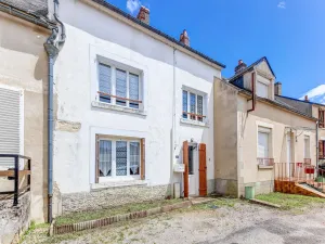 Image of Traditional Holiday Home in Brinon sur Beuvron