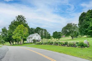 Image of Idyllic Vermont Farmhouse: Mtn Views on 200 Acres!