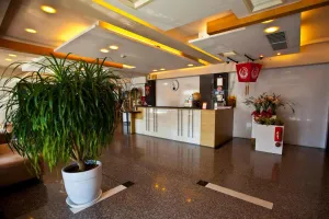 Image of Tian Long Hotel