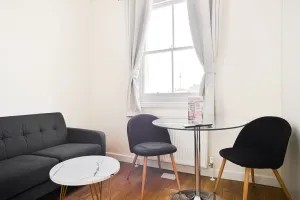 Image of Charming 1-bed Apartment in Euston