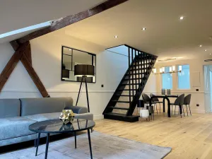 Image of Alfred Suites - Appart's Hôtel - Dijon - Centre Historique