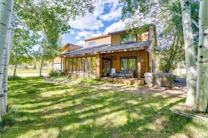 Image of Dog-friendly Home w\/ Hot Tub & Decks in Durango!