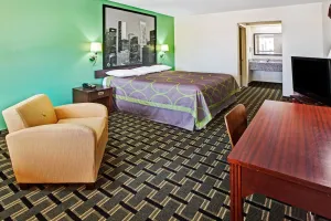 Image of Super 8 by Wyndham Baytown I-10