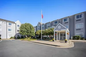 Image of Microtel Inn by Wyndham Greensboro