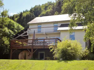 Image of Spacious Holiday Home in Rendeux with Sauna