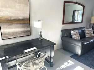 Image of Modern Studio Retreat Stylish Spacious MR